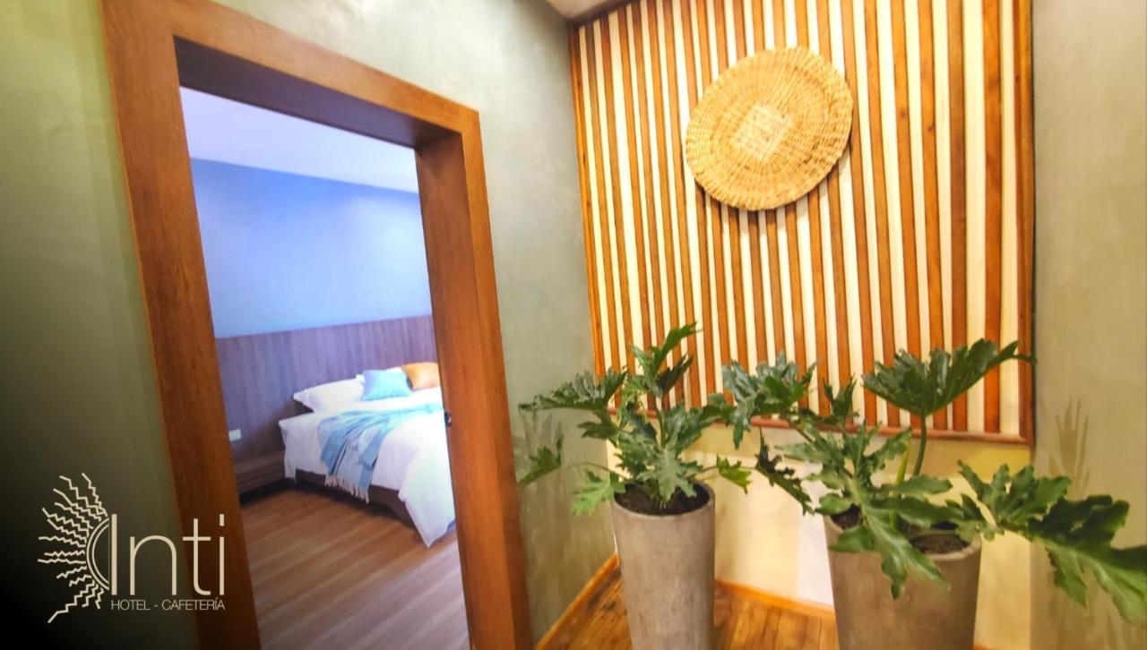 Hotel Inti Quito Extérieur photo