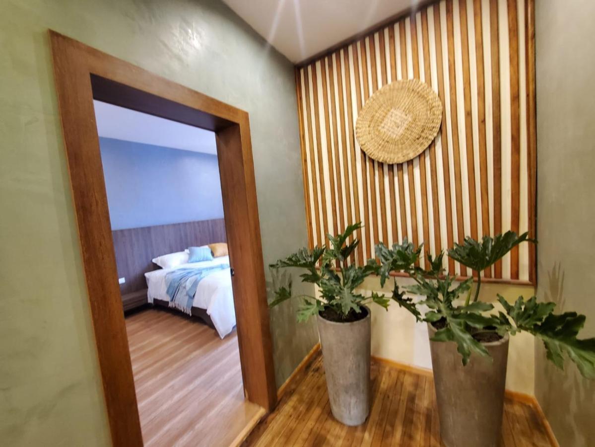 Hotel Inti Quito Extérieur photo