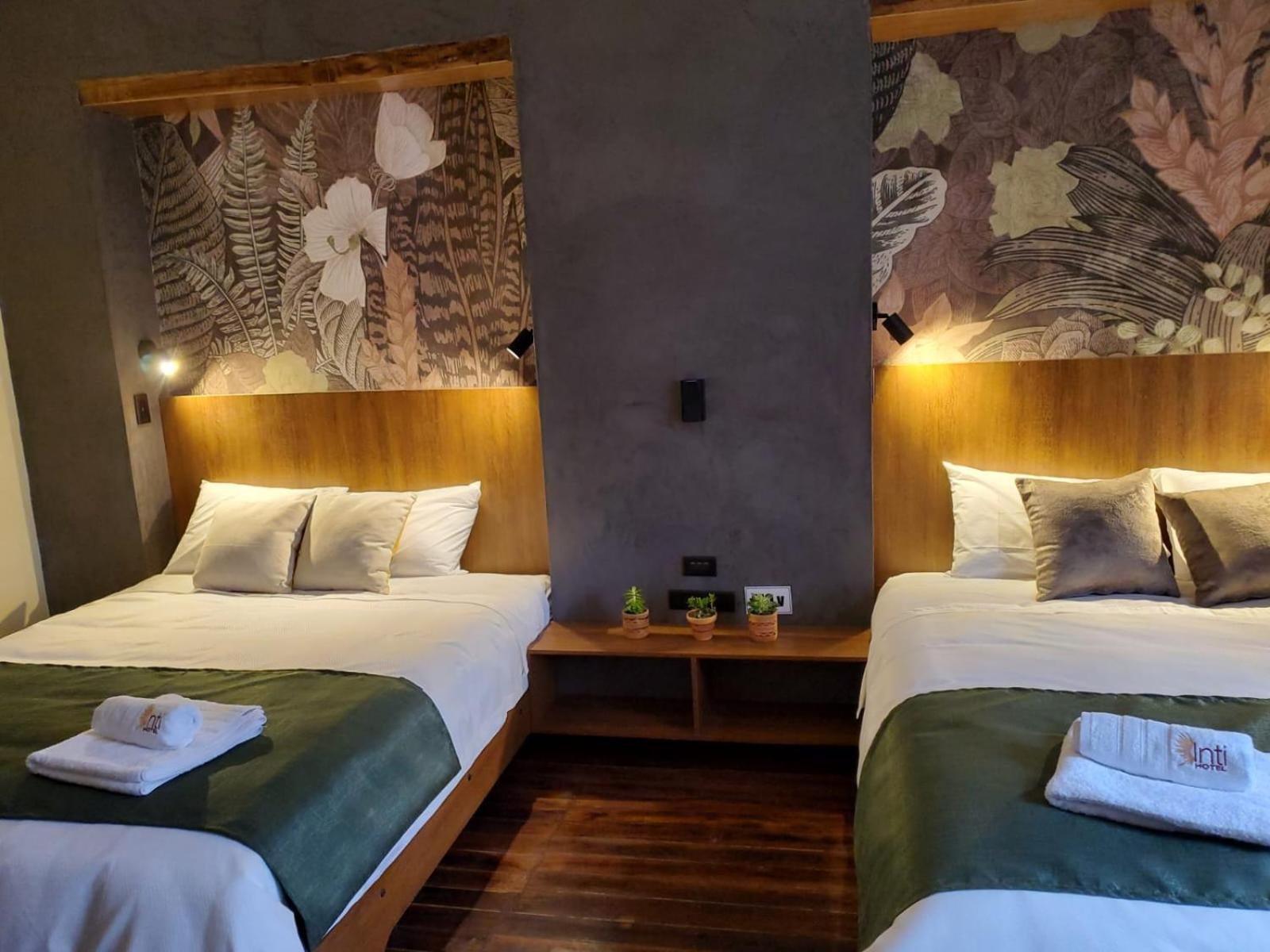 Hotel Inti Quito Extérieur photo