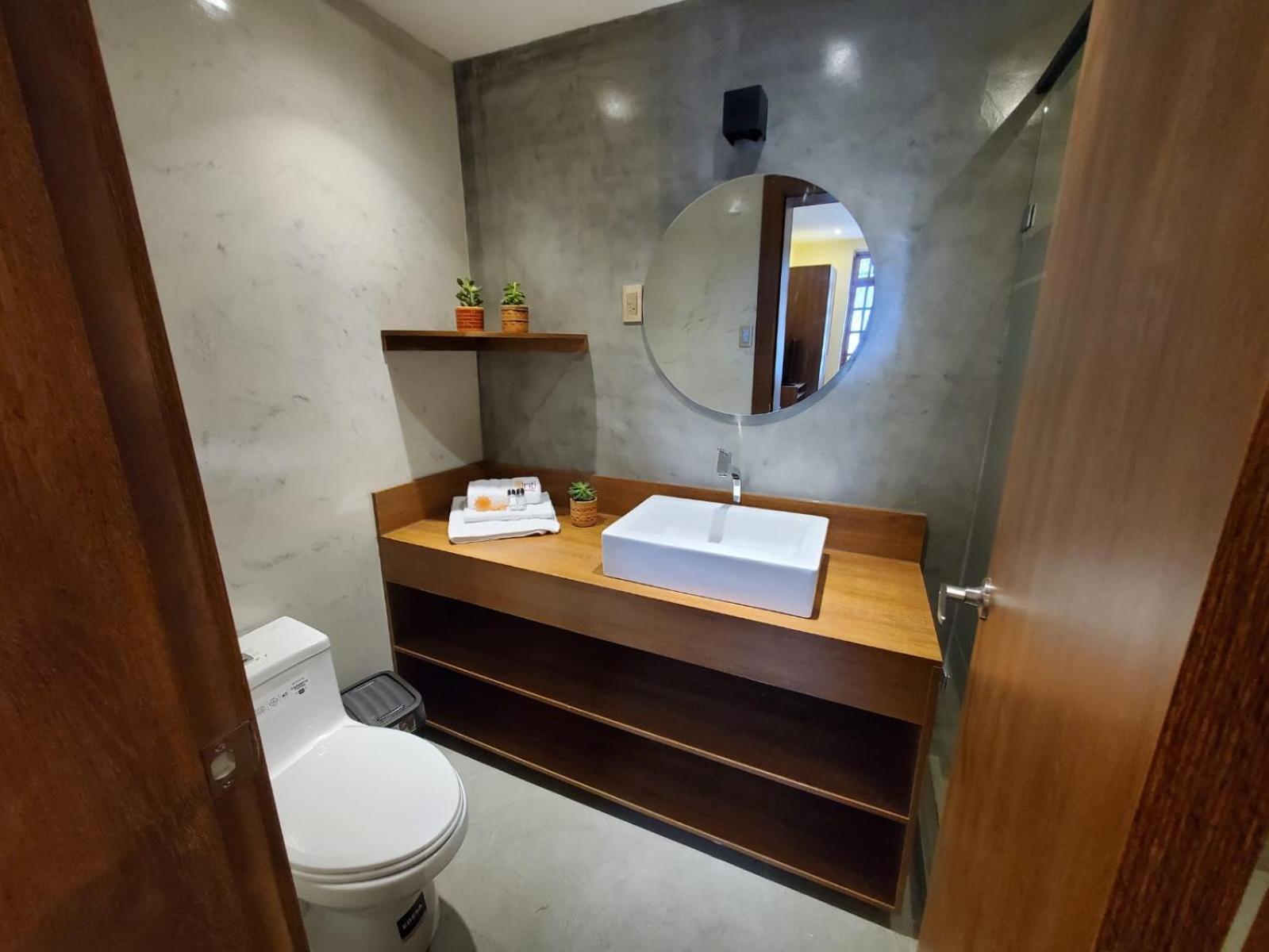 Hotel Inti Quito Extérieur photo